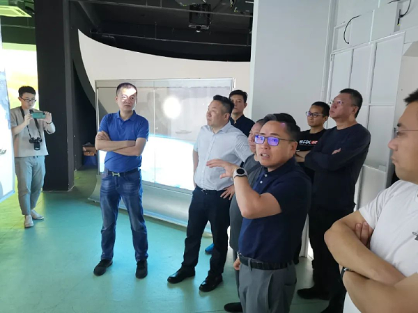 14走訪考察新會員，小組技術交流共謀發(fā)展丨ZOBO卓邦董事長張新峰以北京聲光視訊行業(yè)協(xié)會會長身份走訪交流