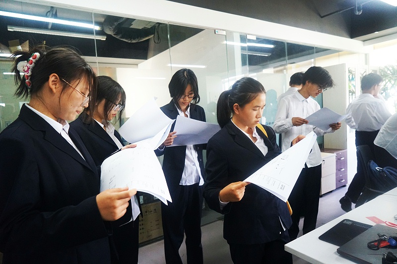 8校企合作 走進職場 協(xié)同育人丨歡迎北京市經(jīng)貿(mào)高級技術(shù)學校師生來ZOBO卓邦參觀學習