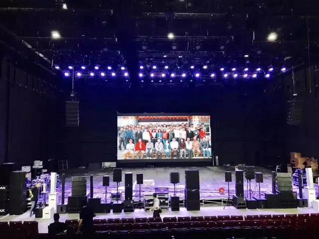 利用舞臺音響提升舞臺藝術層次的路徑析探