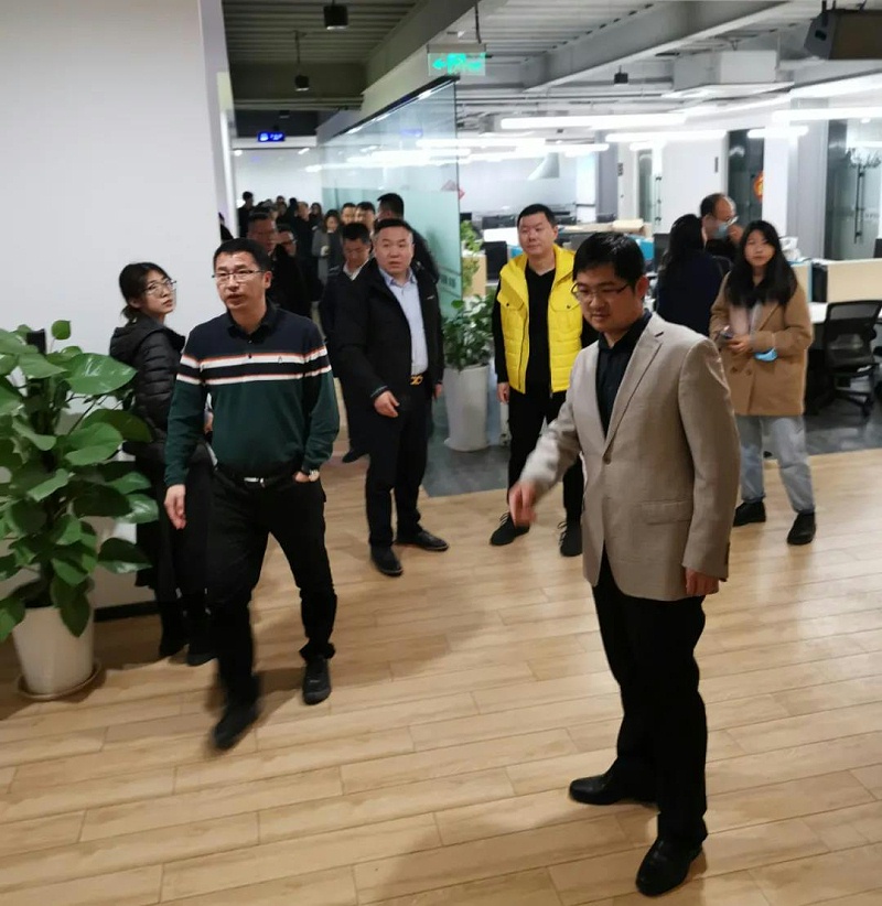 ZOBO卓邦董事長張新峰考察新會員企業